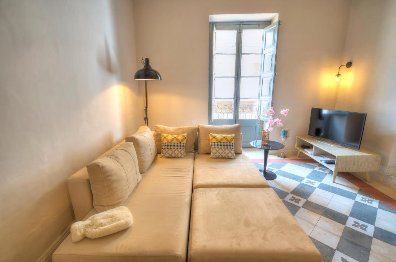 Charming & Traditional Flat In City Center Esch1-2 Valletta Exterior foto