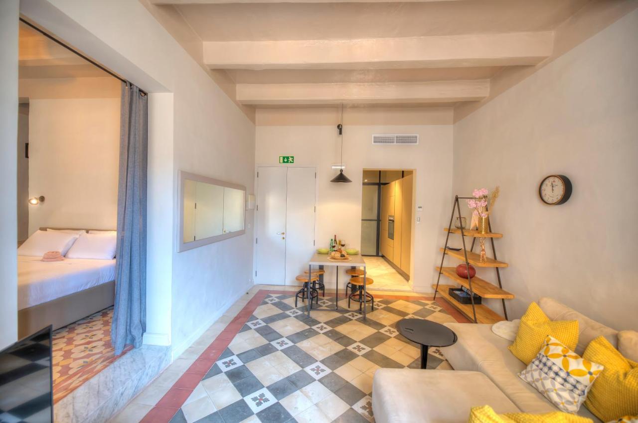 Charming & Traditional Flat In City Center Esch1-2 Valletta Exterior foto